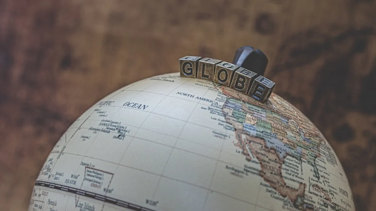 Antyczny model globusa światowego