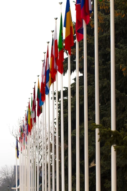 Flagi narodowe krajów na całym świecie